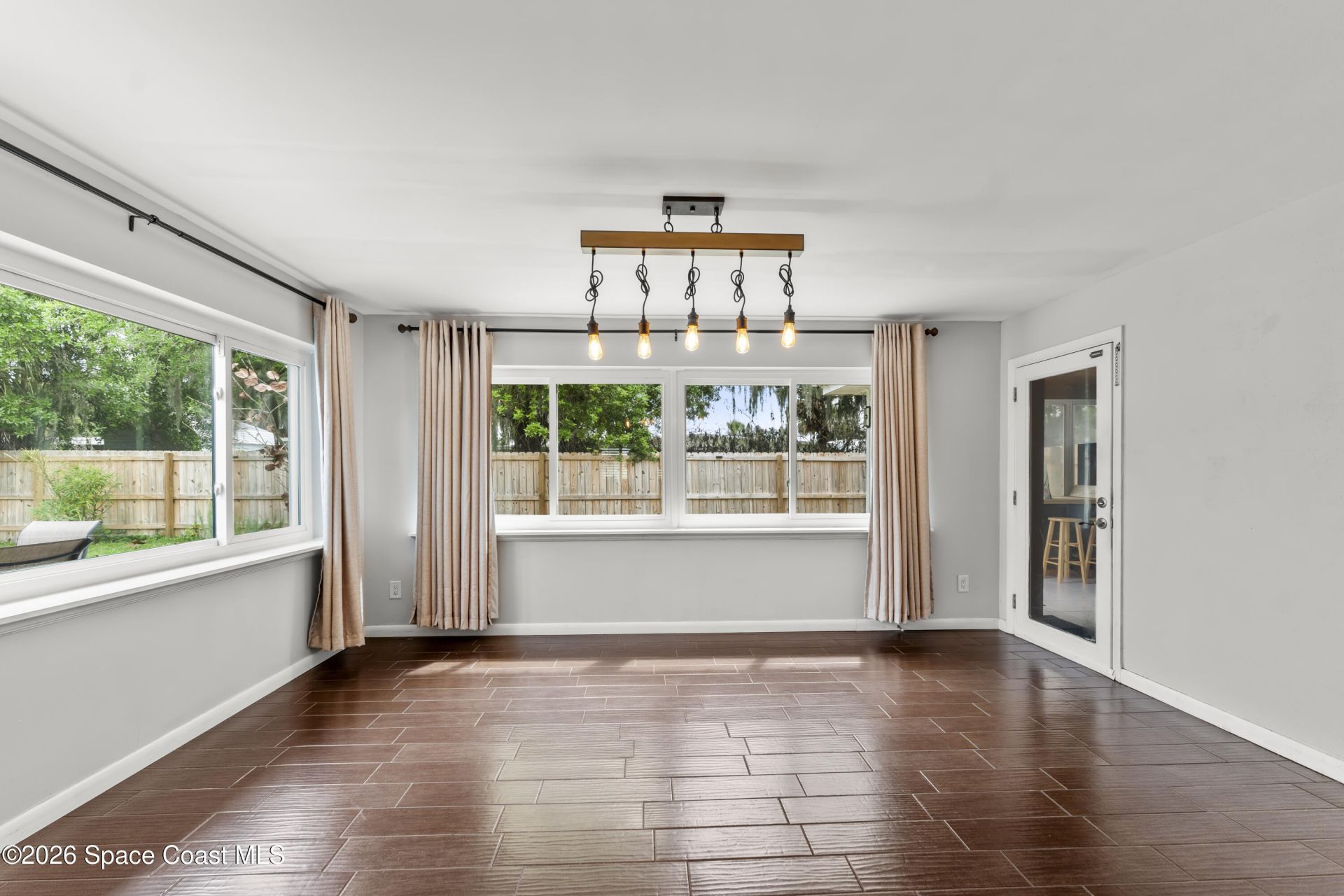 157 E Laila Drive , West Melbourne, FL 32904 Photo