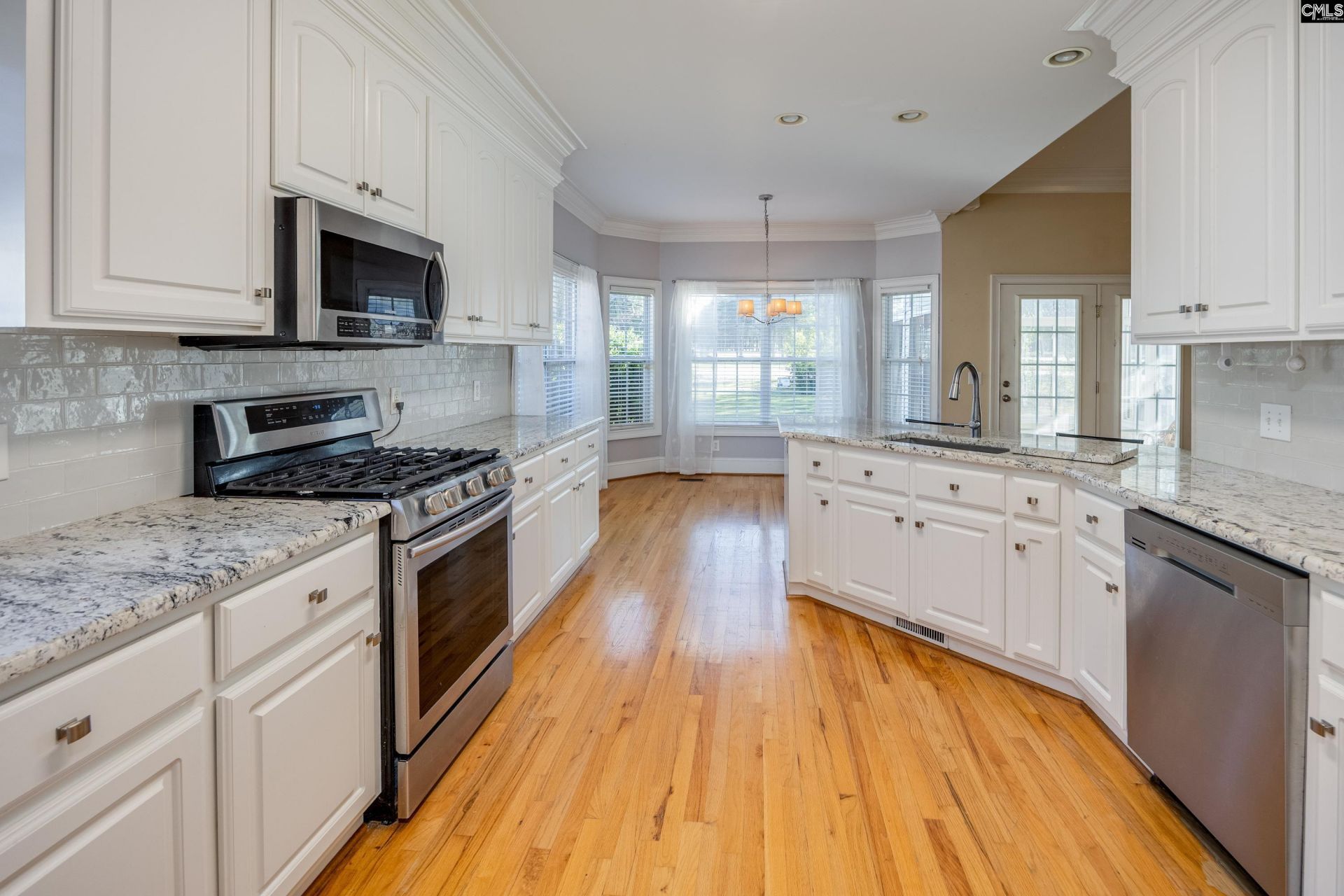 135 Clubhouse Drive Photo 22