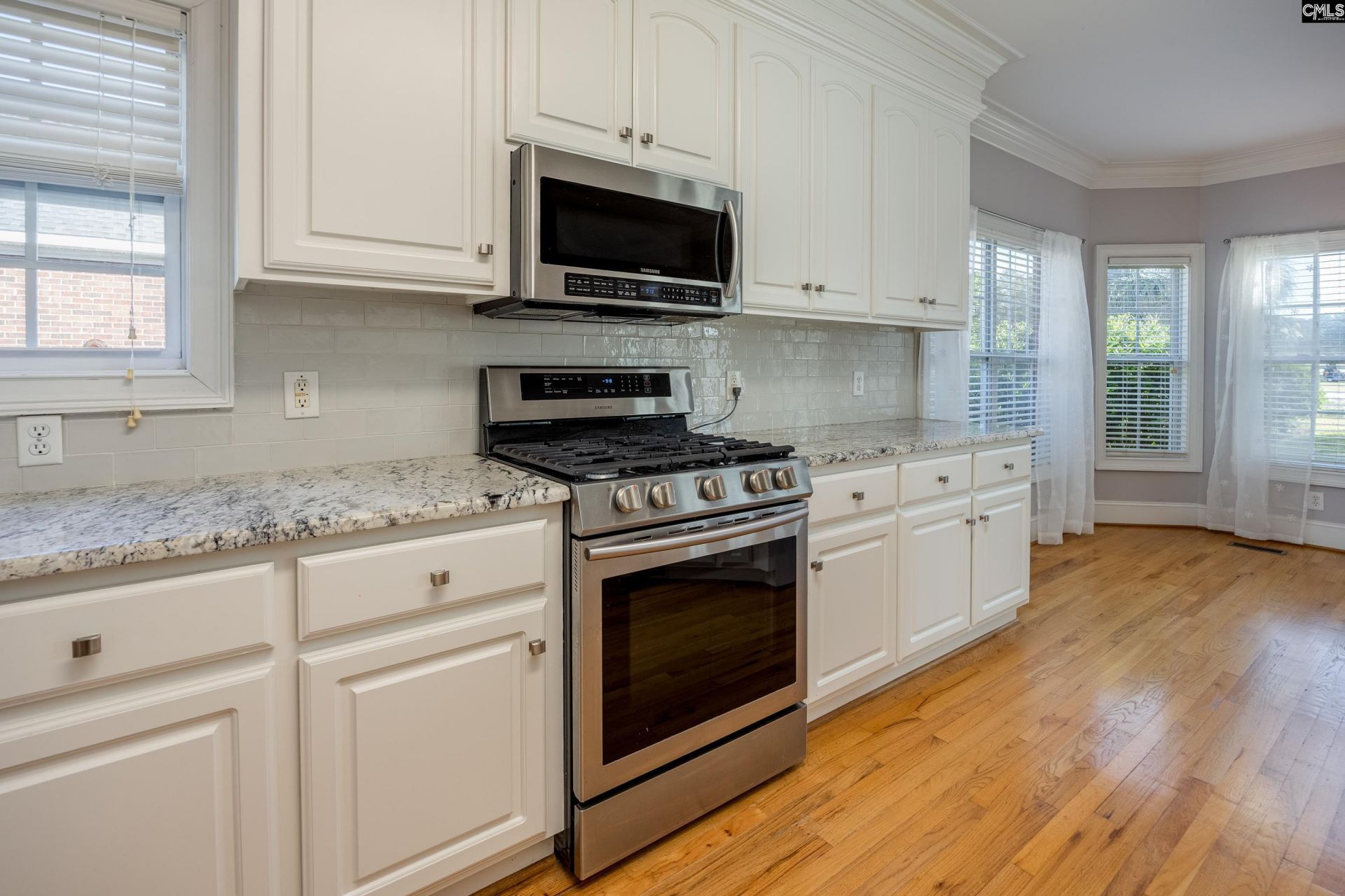 135 Clubhouse Drive Photo 23