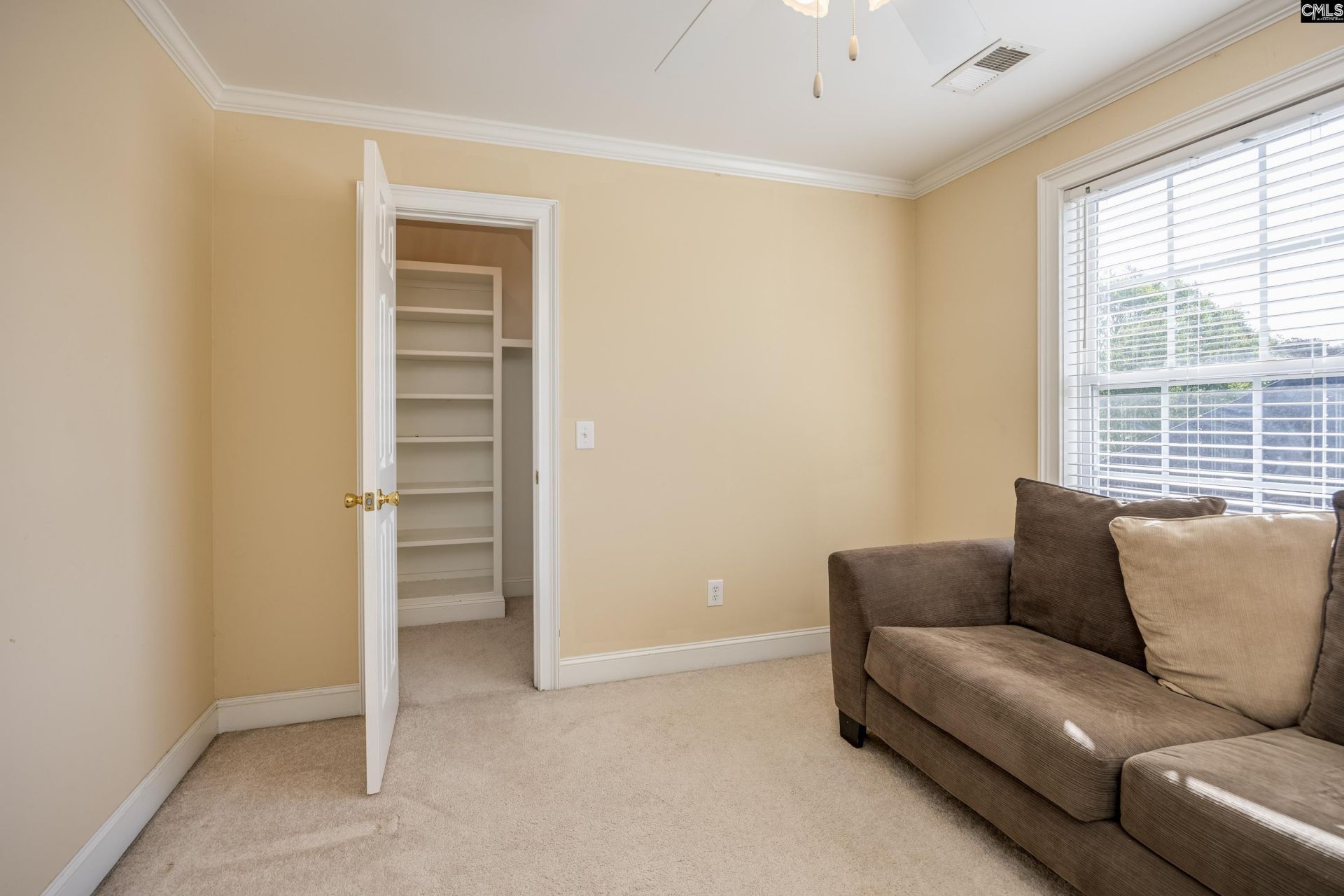 135 Clubhouse Drive Photo 37