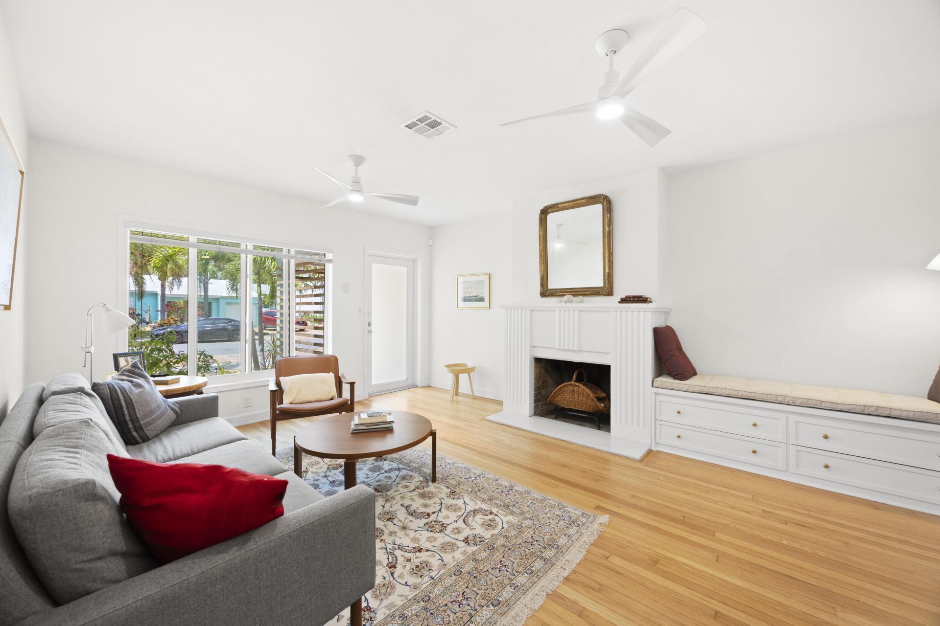 634 NE 17th Way, Fort Lauderdale, FL 33304 Photo