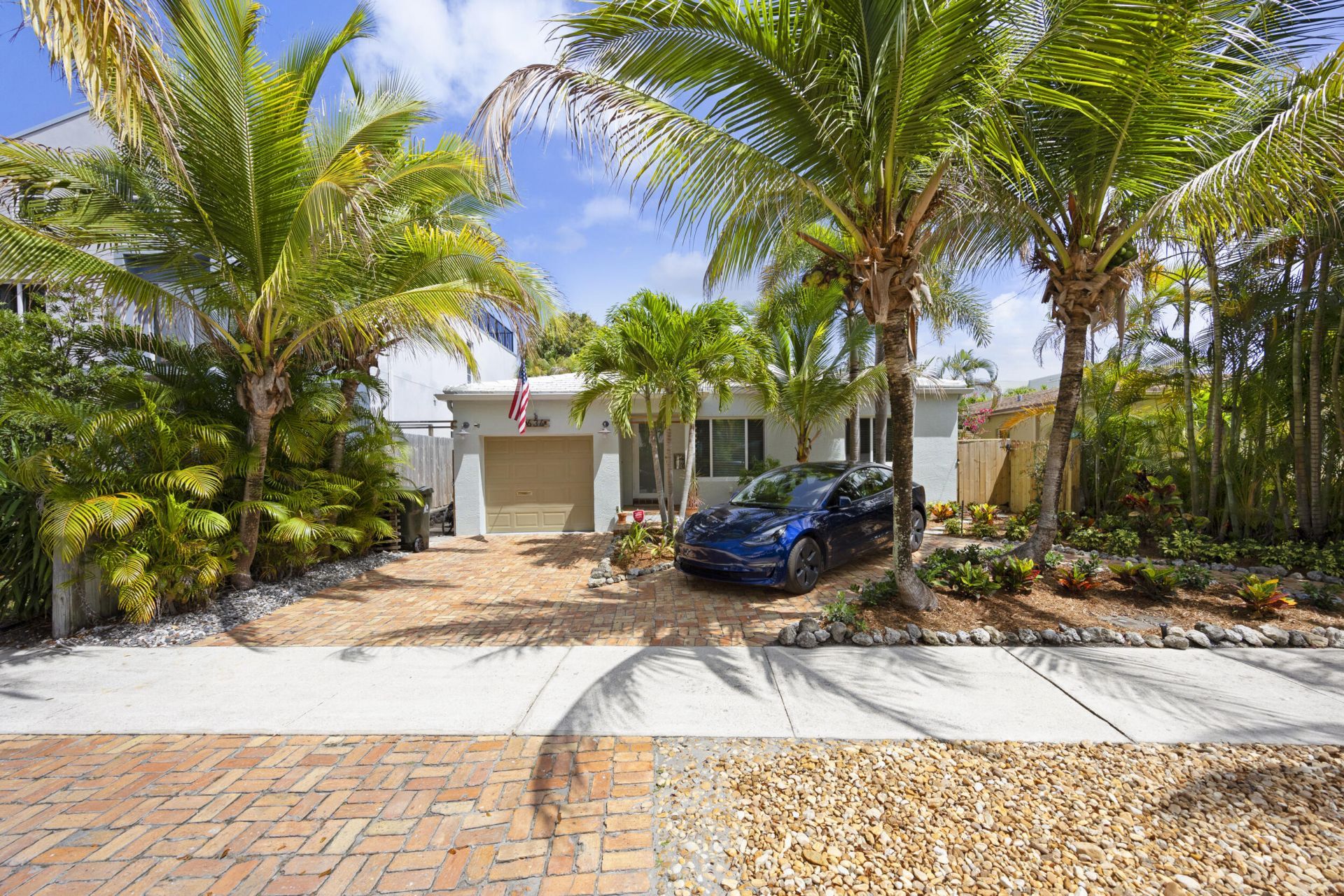 634 NE 17th Way, Fort Lauderdale, FL 33304 Photo