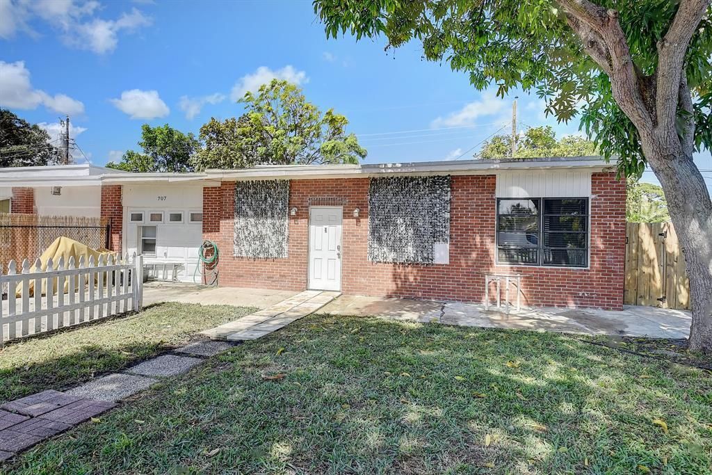 707 SW 9th Court, Delray Beach, FL 33444 Photo