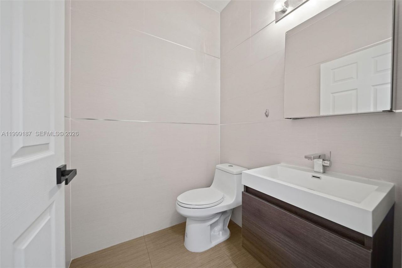11613 NW 78th St, Unit 11613, Doral, FL 33178 Photo