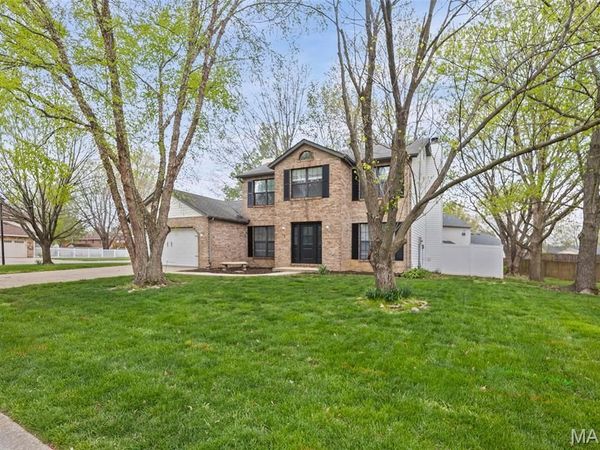 1 Bourdelais Drive, Belleville, IL 62226