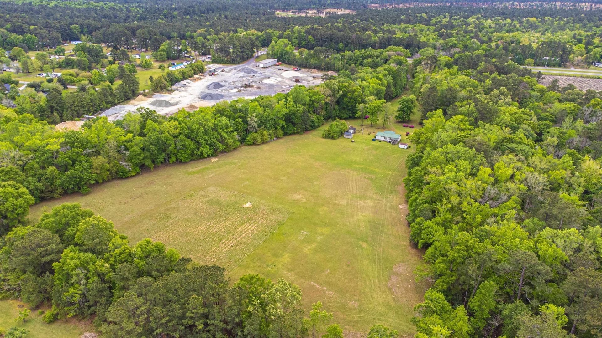 8946 Highmarket St. Photo 60