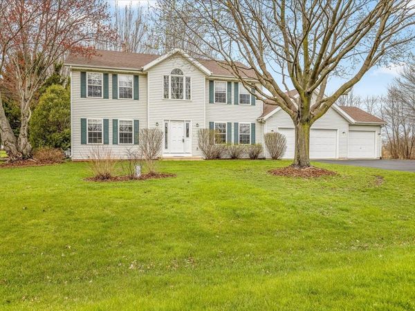 8027 Barclay Road, ROCKFORD, IL 61102