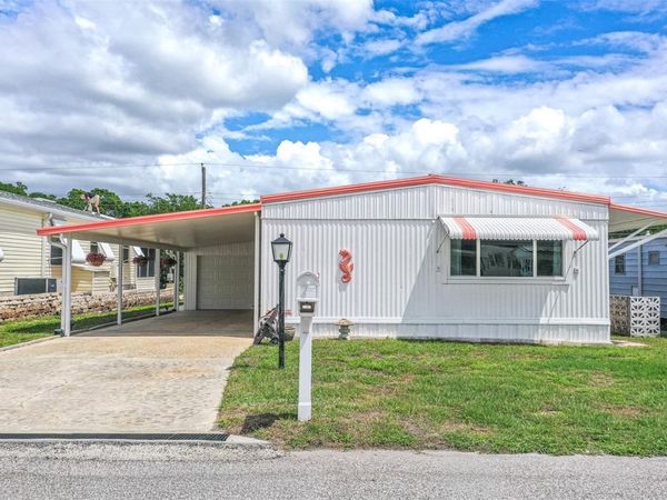 1818 BLUE LAKE DRIVE, LAKELAND, FL 33801