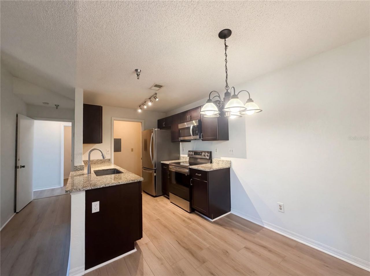 10265 Gandy Boulevard N, Unit 1008, Saint Petersburg, FL 33702 Photo