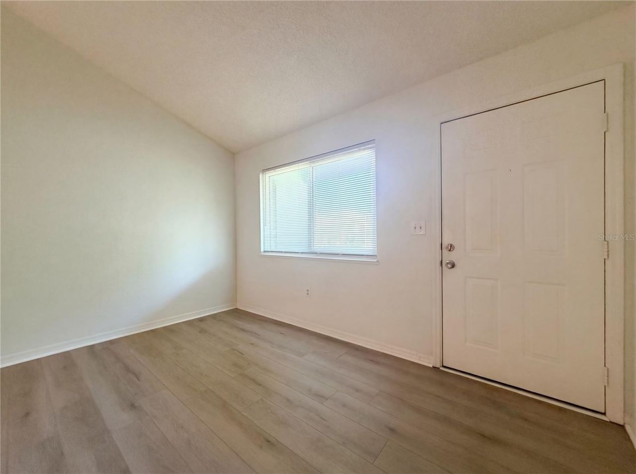 10265 Gandy Boulevard N, Unit 1008, Saint Petersburg, FL 33702 Photo