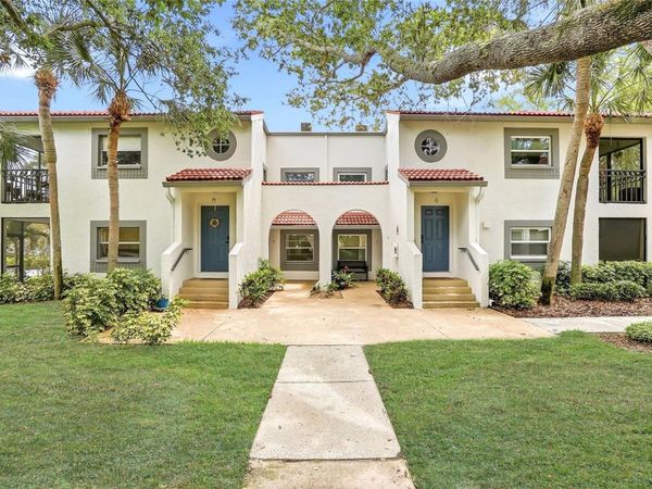 500 SANTA CRUZ PLACE NE, Unit D, ST PETERSBURG, FL 33703