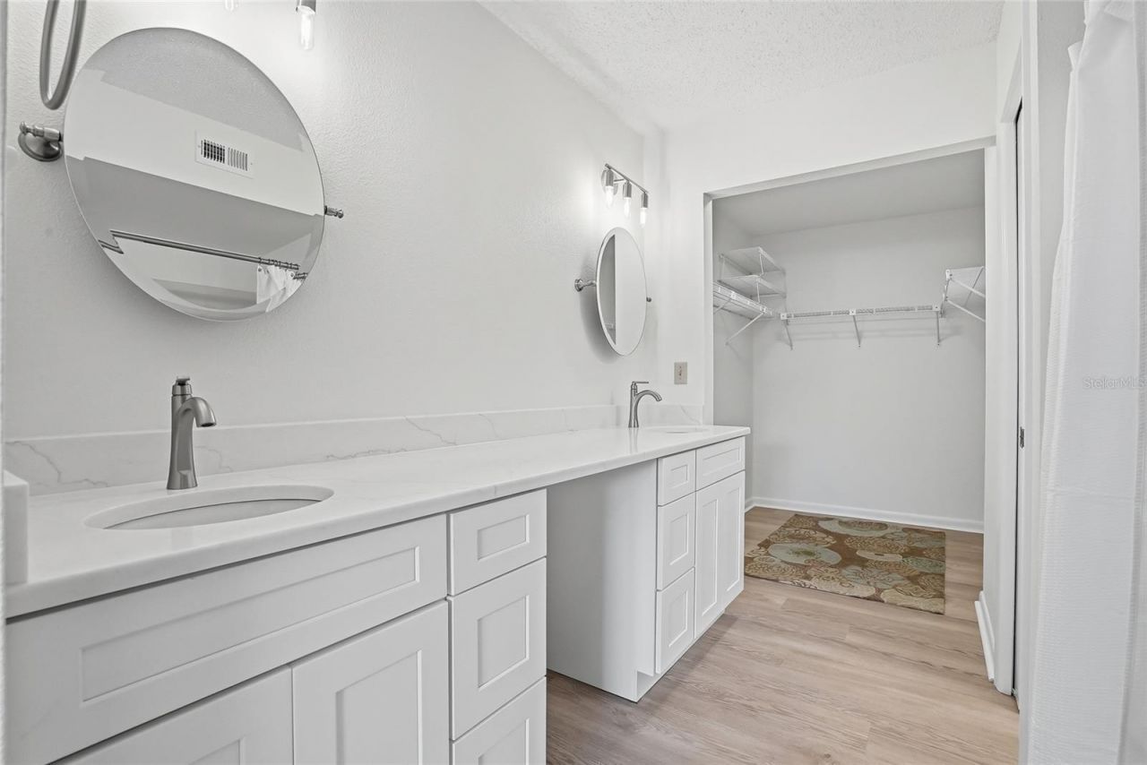 500 Santa Cruz Place Ne, Unit D, Saint Petersburg, FL 33703 Photo