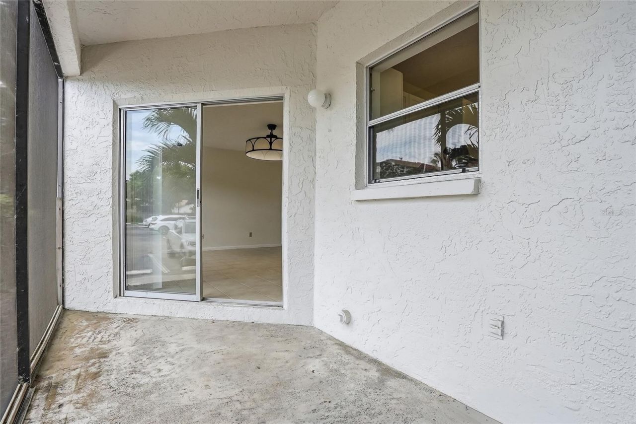 500 Santa Cruz Place Ne, Unit D, Saint Petersburg, FL 33703 Photo