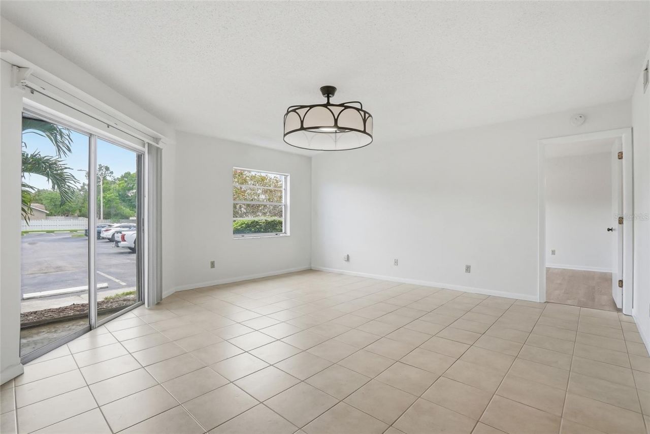 500 Santa Cruz Place Ne, Unit D, Saint Petersburg, FL 33703 Photo