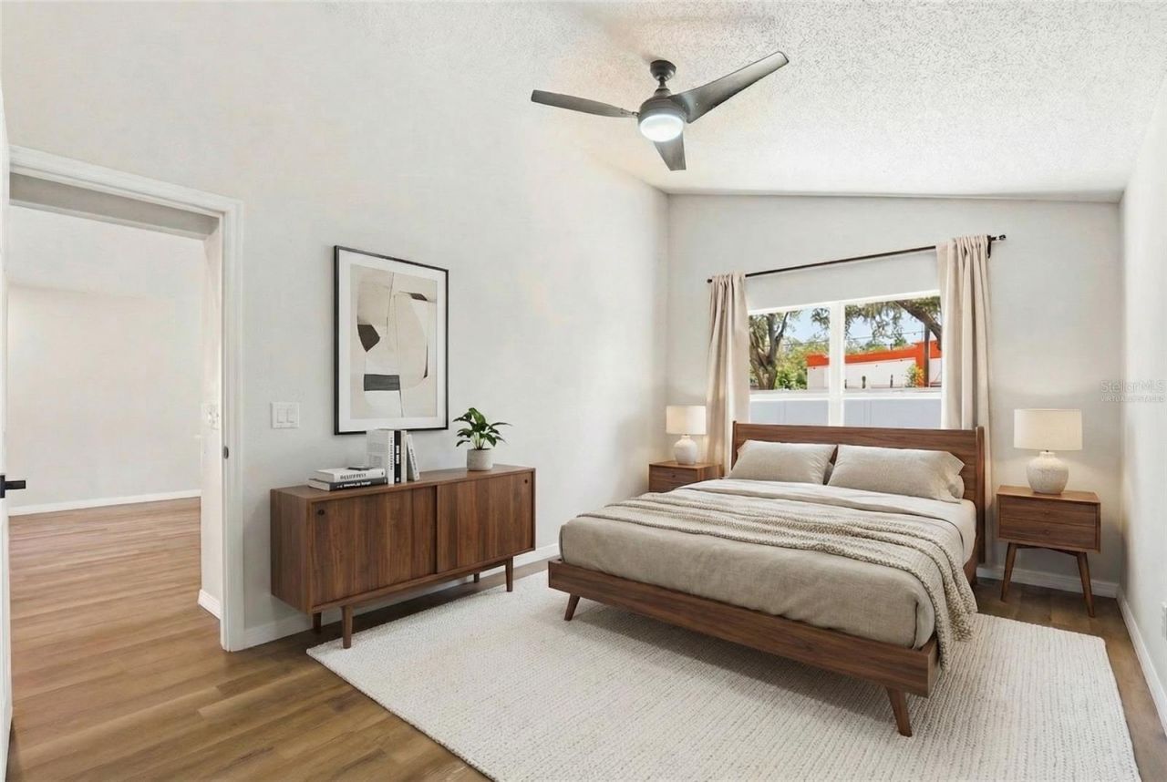 5916 Lake Front Drive , Wesley Chapel, FL 33545 Photo