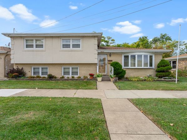 4038 Denley Avenue , Schiller Park, IL 60176