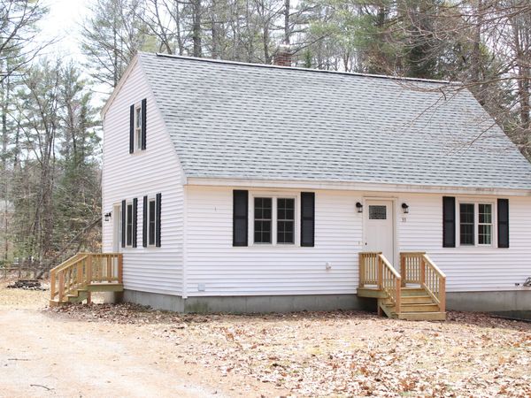 35 Kennedy Drive , Waterboro, ME 04061
