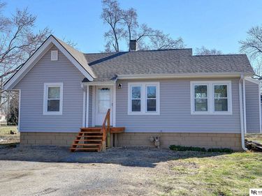 5217 N 9th Street East , Omaha, NE 68110