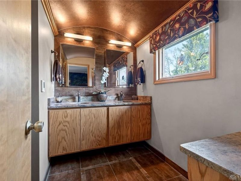 2131 Pelwood Drive, Centerville, OH 45459 Photo 18