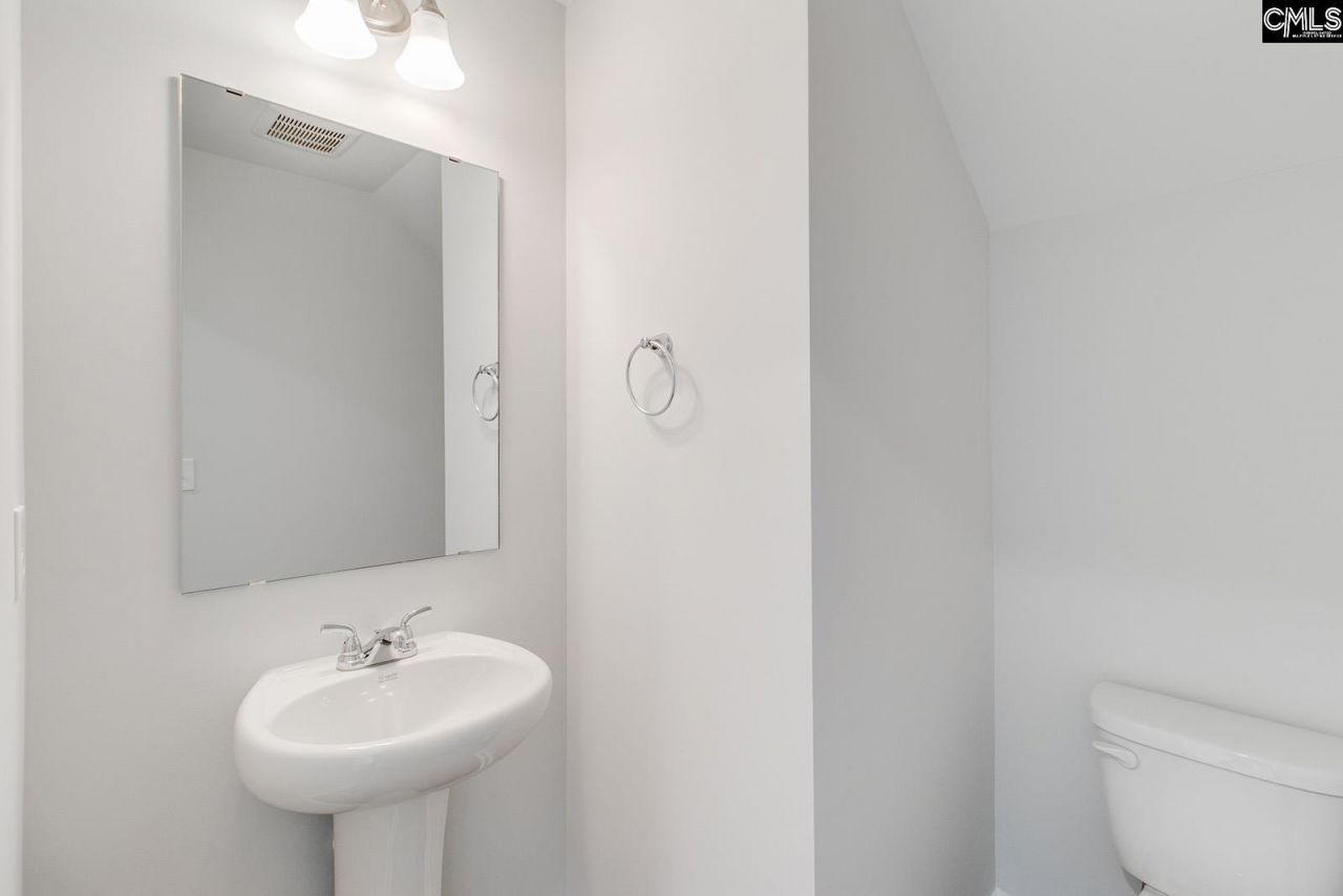 3048 Harborview Drive Photo 11