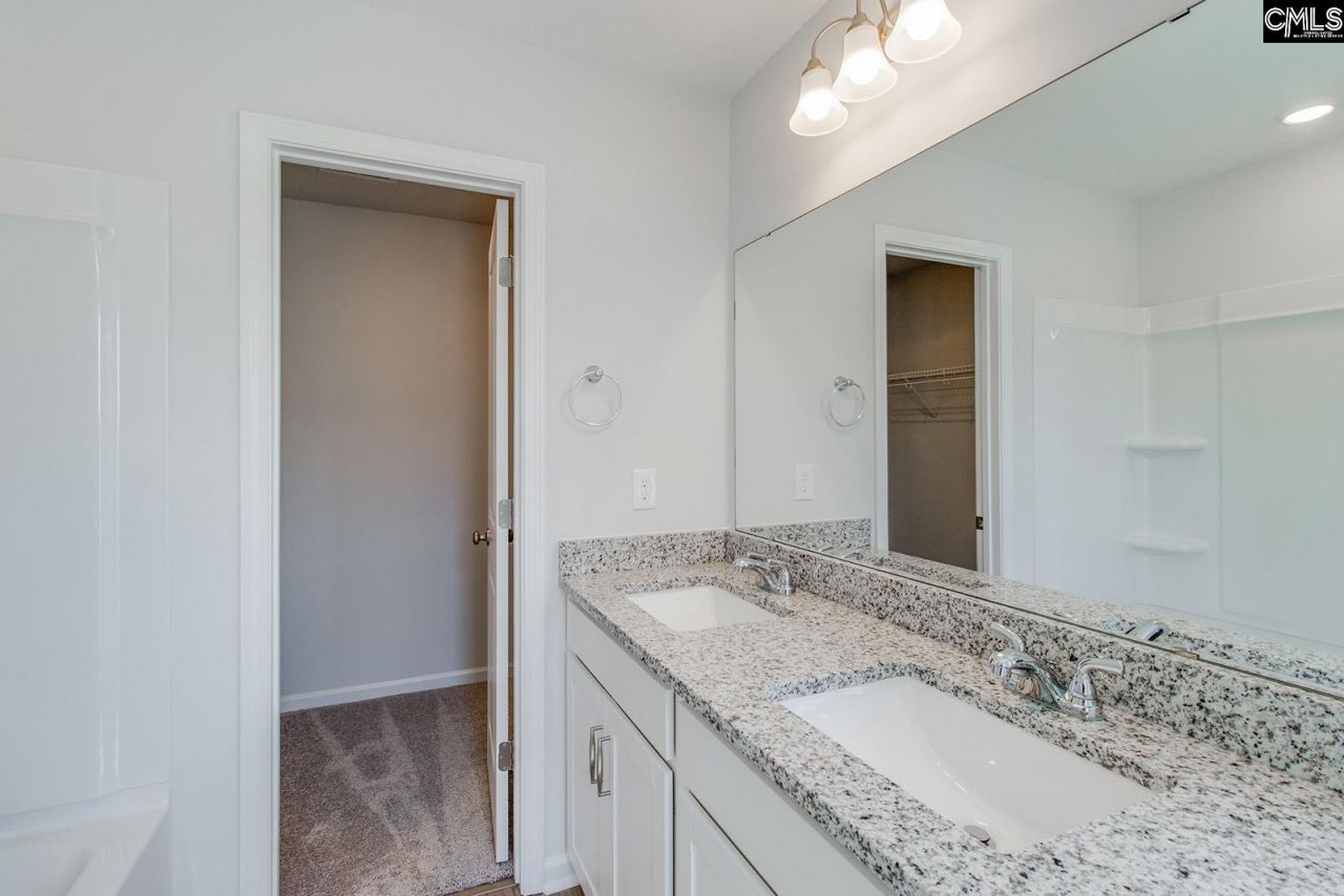 3048 Harborview Drive Photo 16