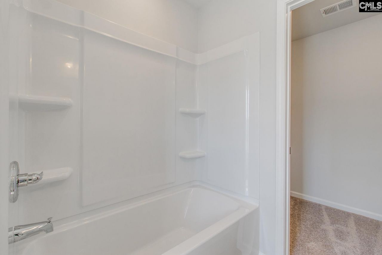 3048 Harborview Drive Photo 17