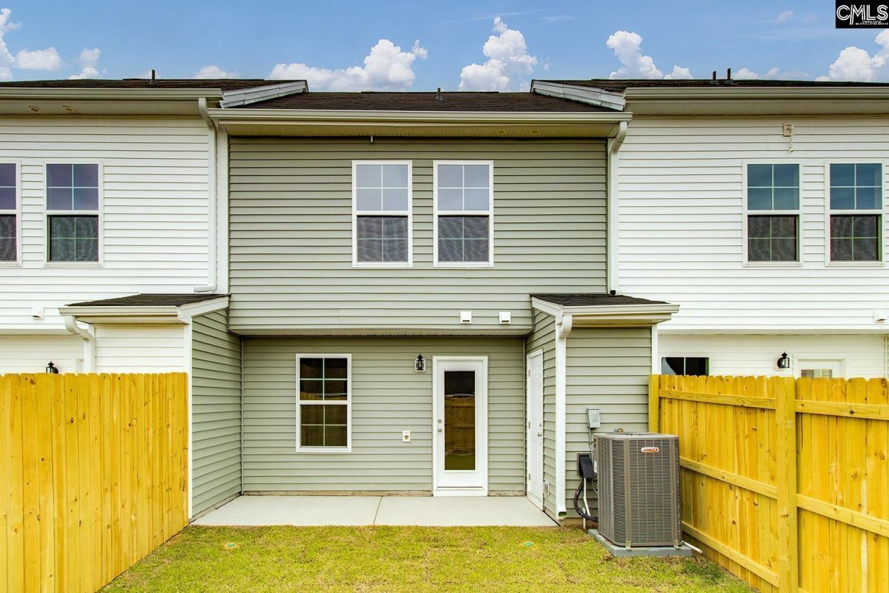 3048 Harborview Drive Photo 27