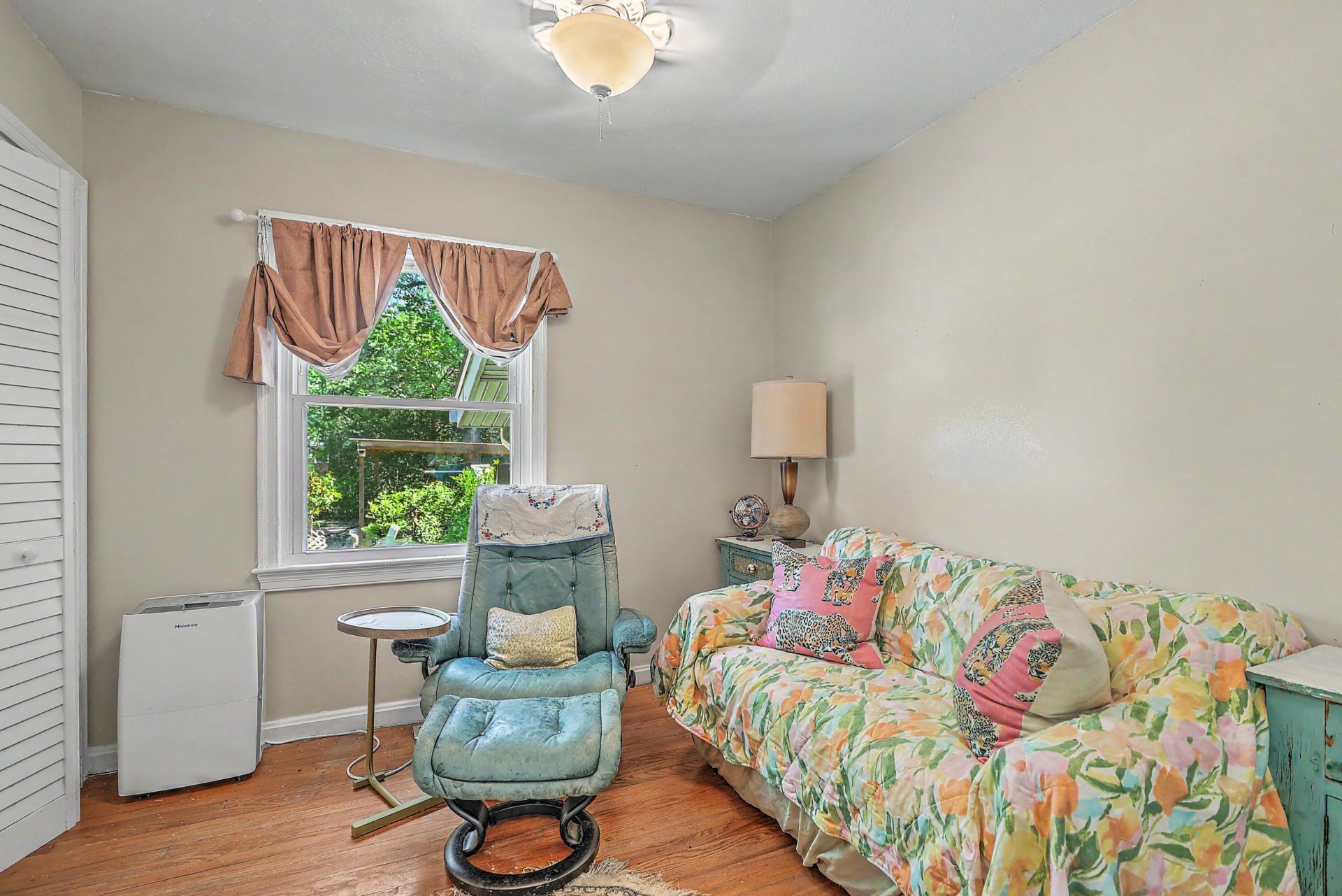 2762 Mawood Avenue Photo 11