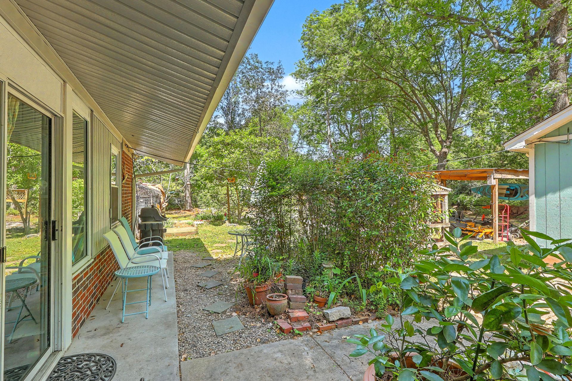 2762 Mawood Avenue Photo 26