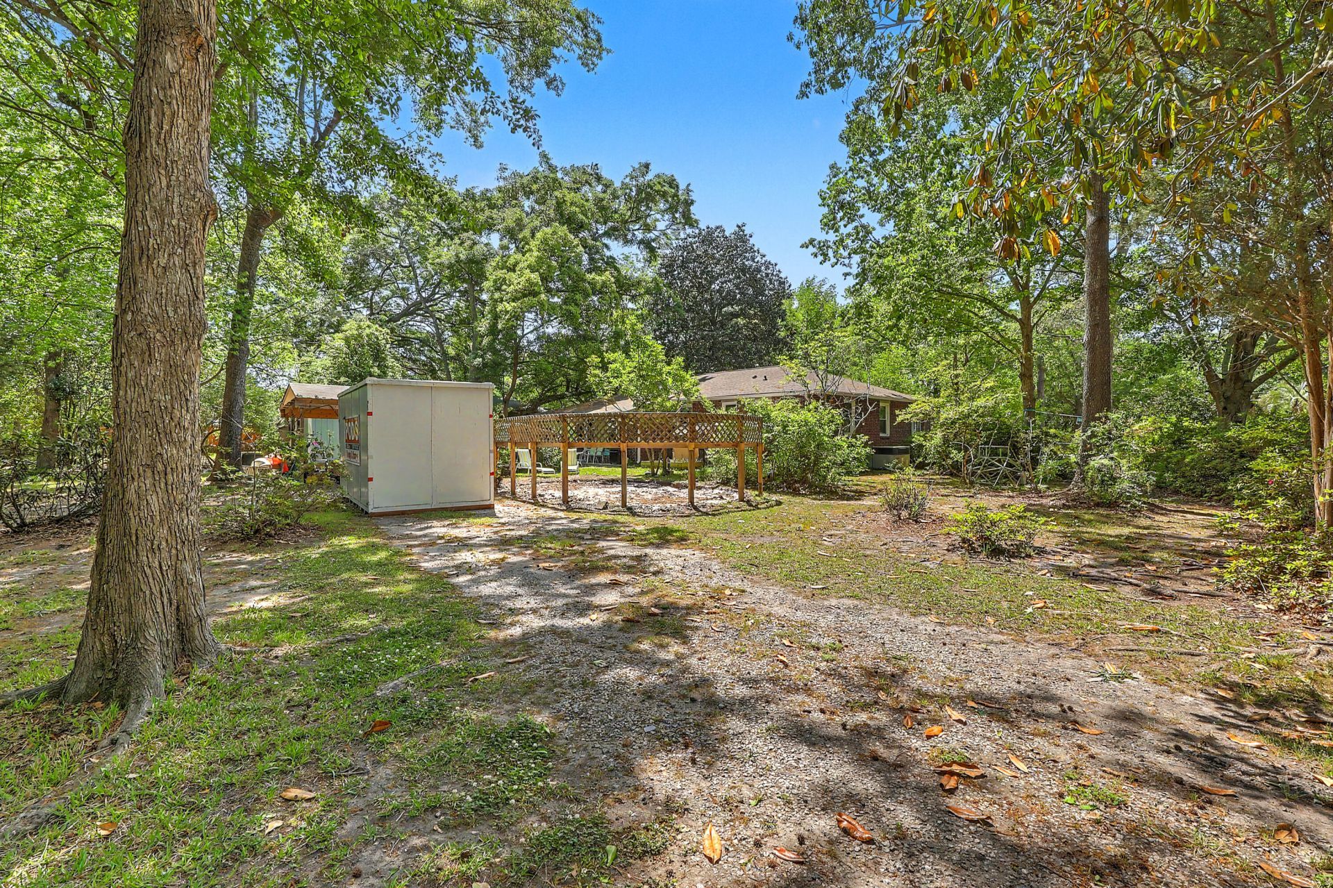 2762 Mawood Avenue Photo 31