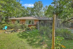 2762 Mawood Avenue photo 4