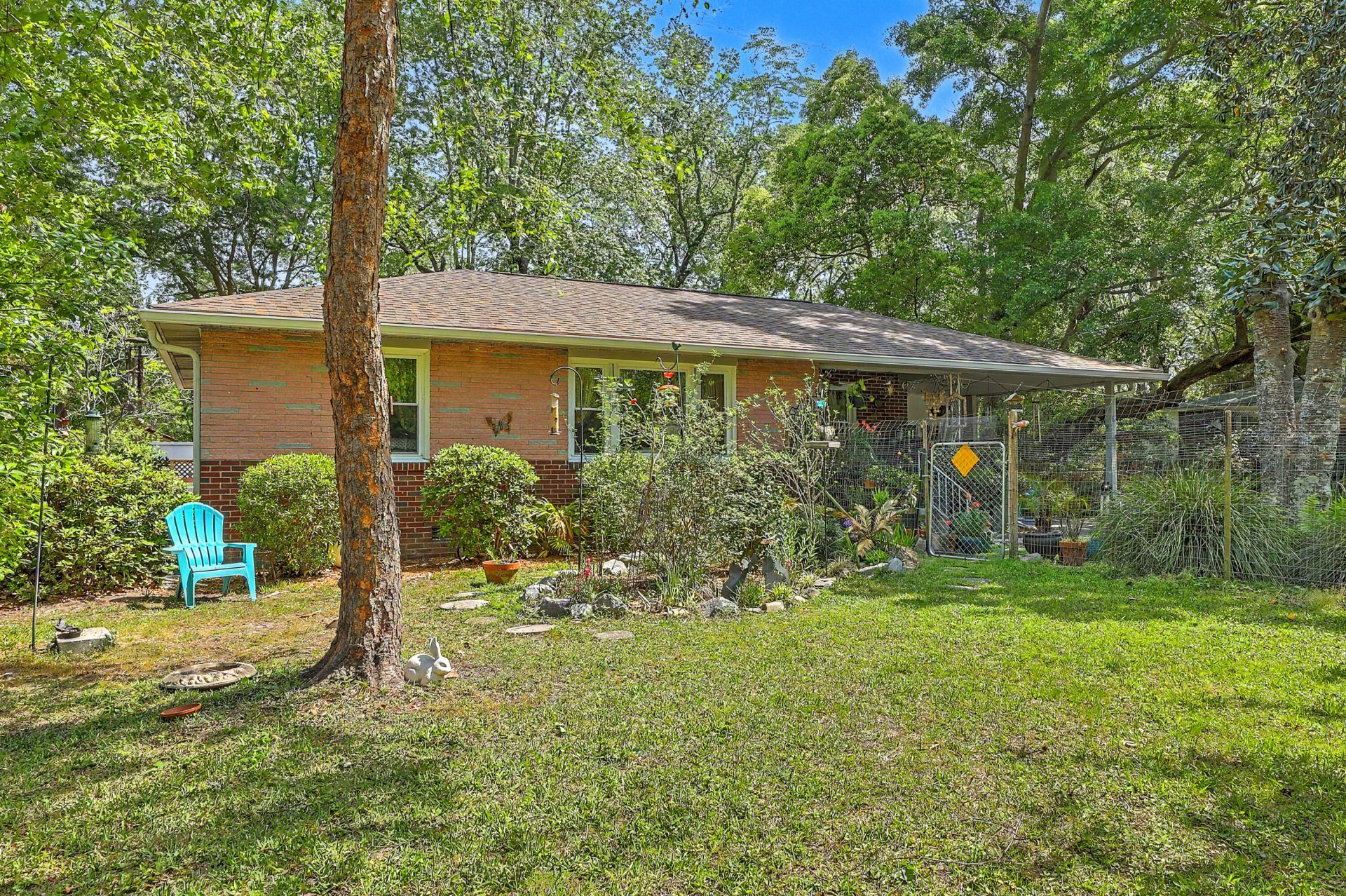 2762 Mawood Avenue Photo 6