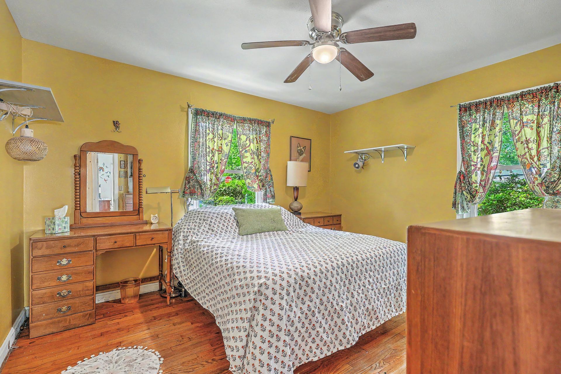 2762 Mawood Avenue Photo 8