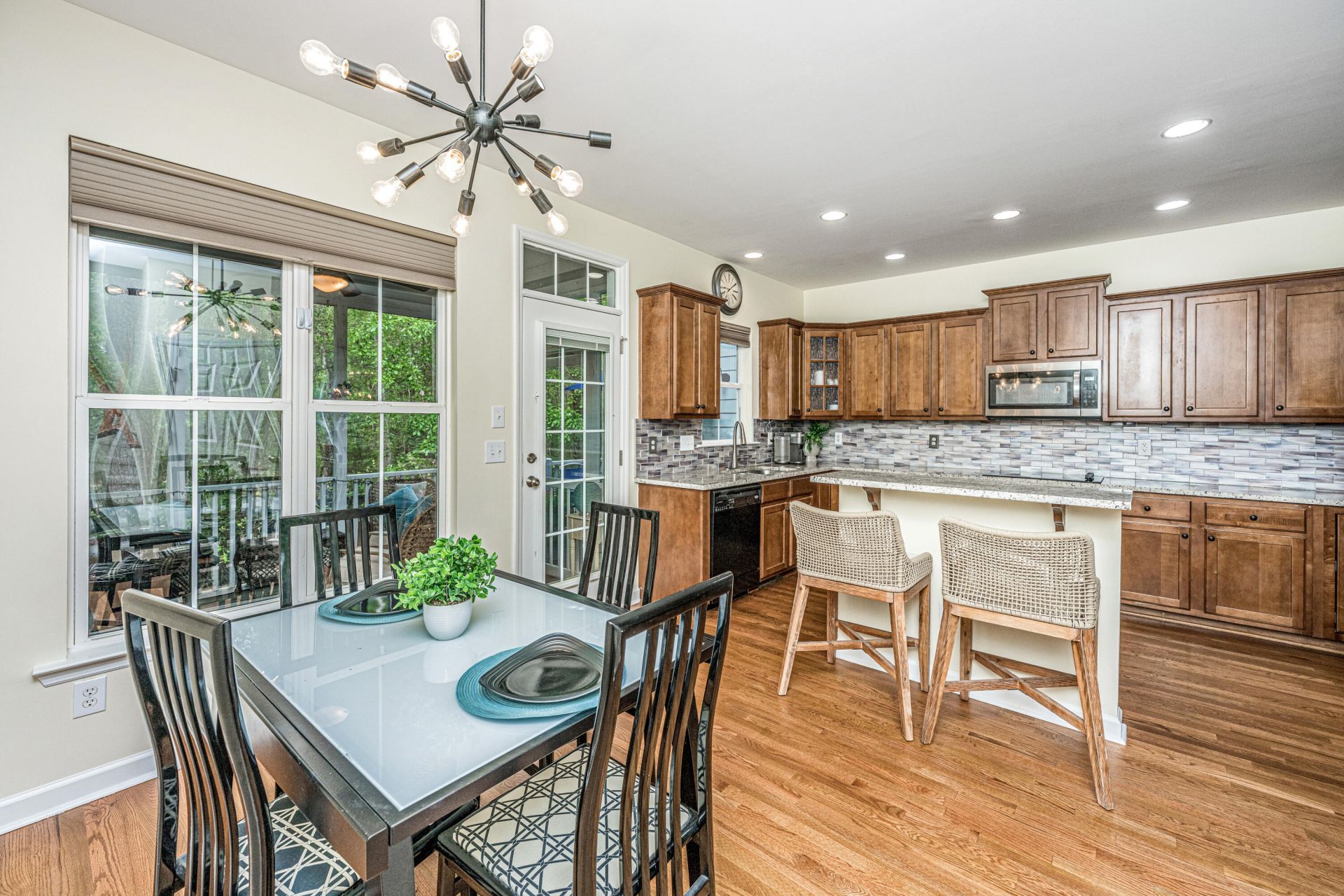 264 Fair Sailing Road Photo 16