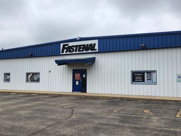 1211 Hobbs Drive, Delavan, WI 53115