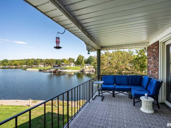 622 Dongola Court, Creal Springs, IL 62922