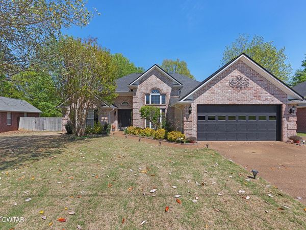 192 Cotton Ridge Drive, Jackson, TN 38305