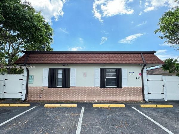 236 SE 9th Ave , Unit 1, Pompano Beach, FL 33060