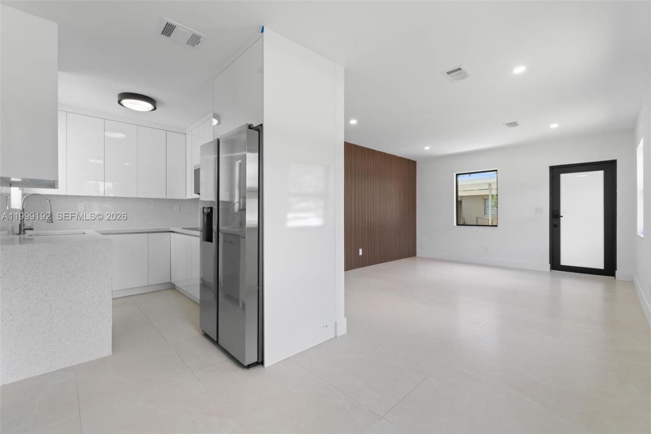 4520 SW 33rd Dr, West Park, FL 33023 Photo