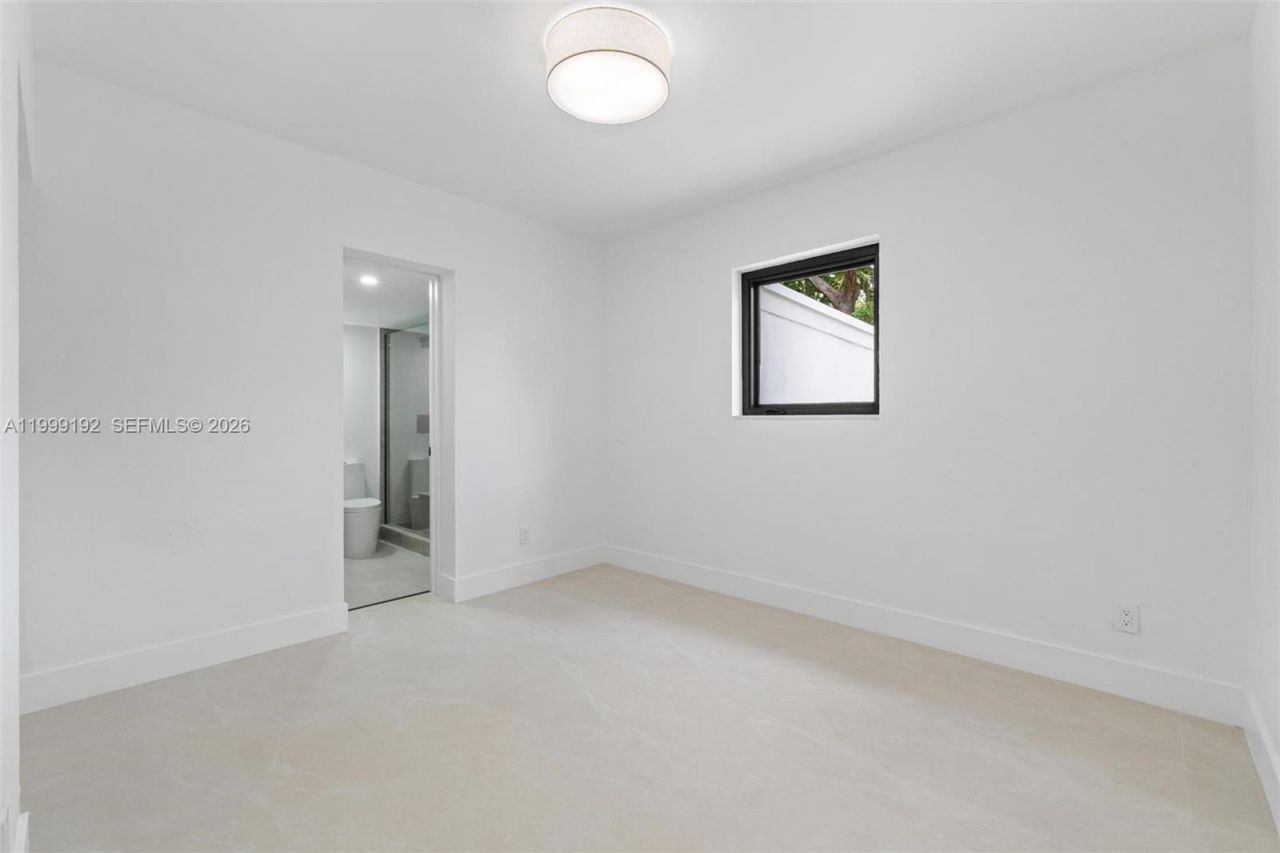 4520 SW 33rd Dr, West Park, FL 33023 Photo