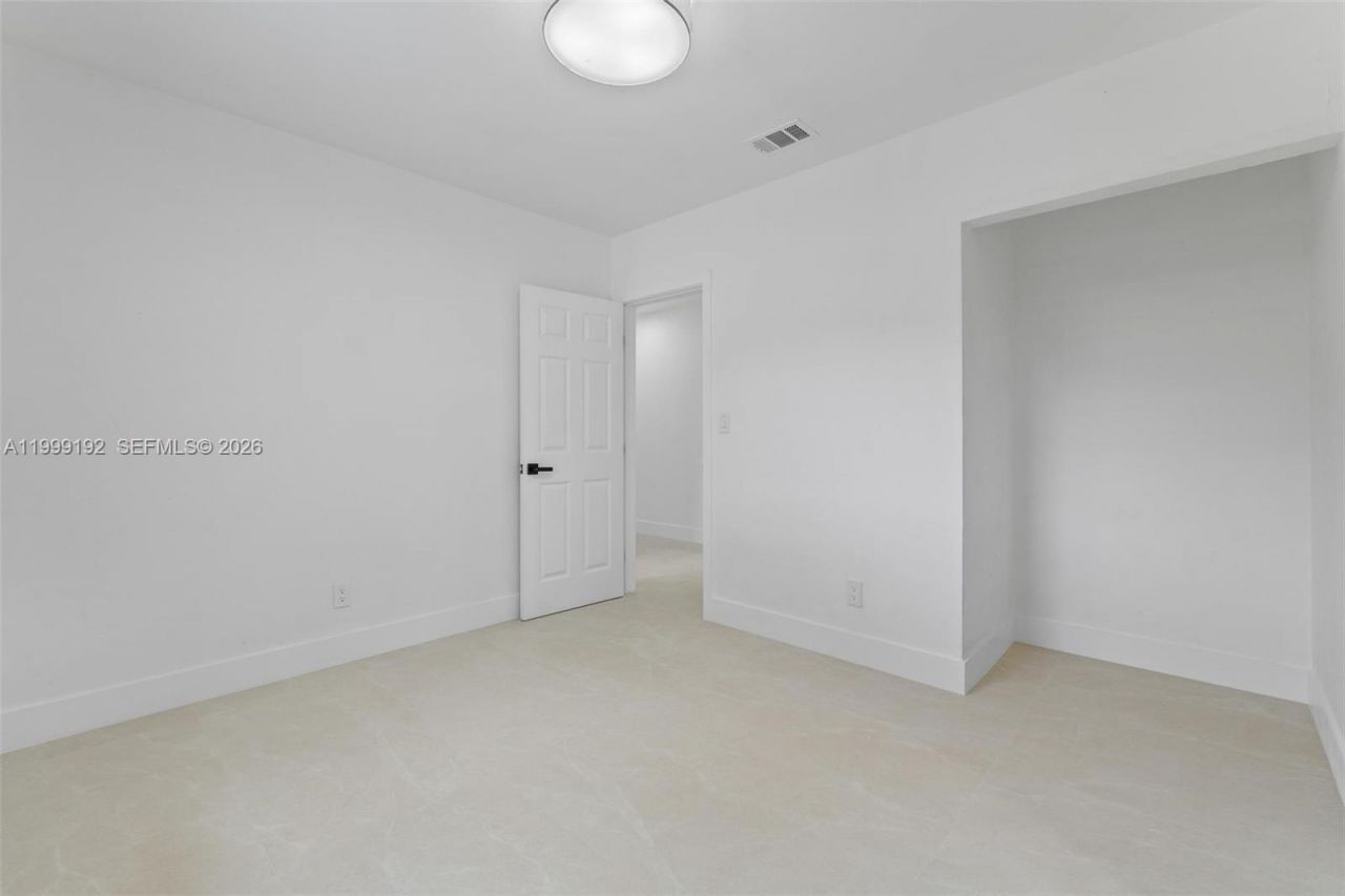 4520 SW 33rd Dr, West Park, FL 33023 Photo