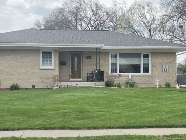 1101 E Washington Boulevard, Lombard, IL 60148