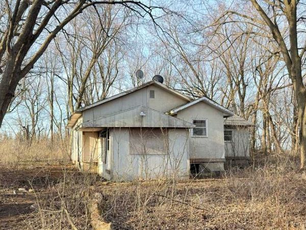 52377 120th Avenue , West Concord, MN 55985