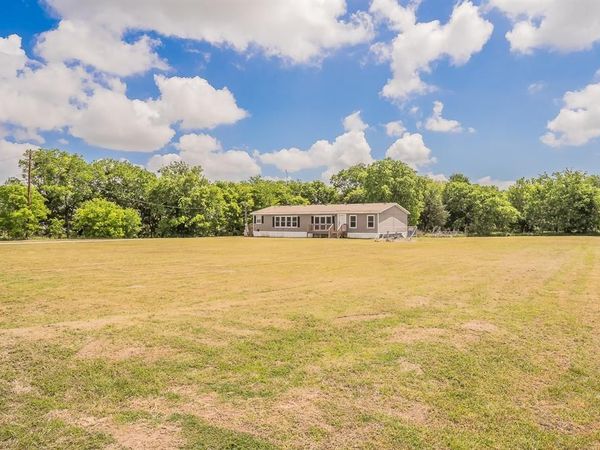 8636 County Road 148 , Kaufman, TX 75142