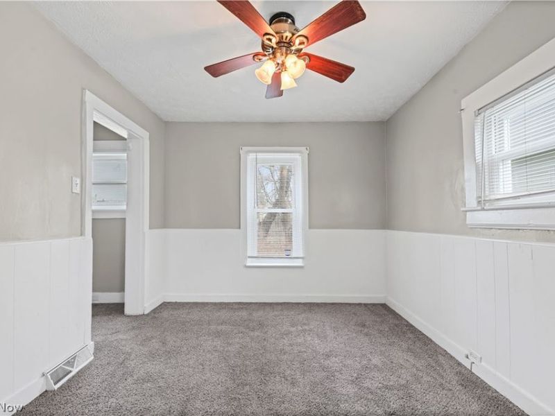 529 Bina Avenue, Akron, OH 44314 Photo 13