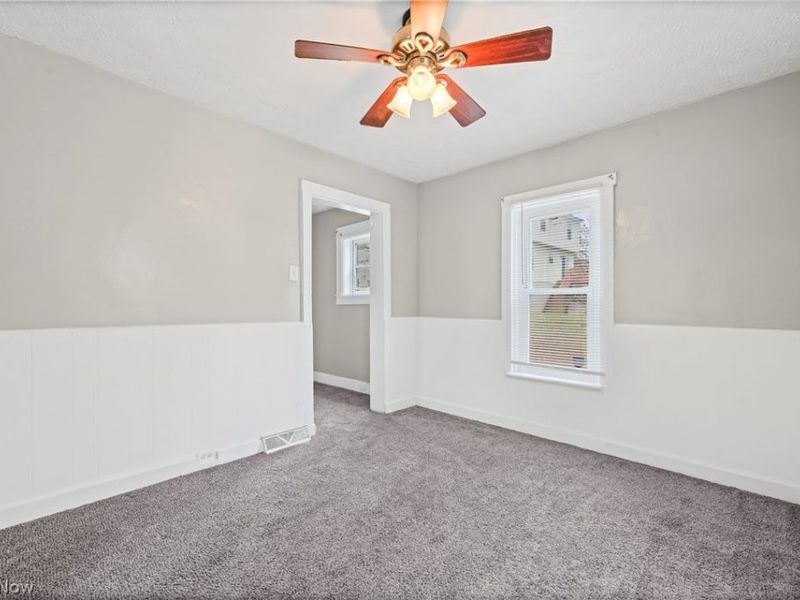 529 Bina Avenue, Akron, OH 44314 Photo 14