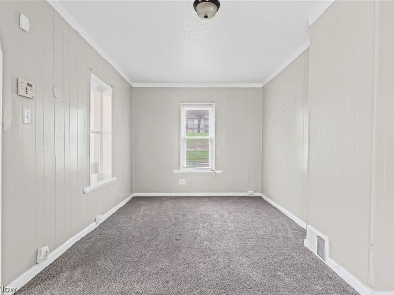 529 Bina Avenue, Akron, OH 44314 Photo 7