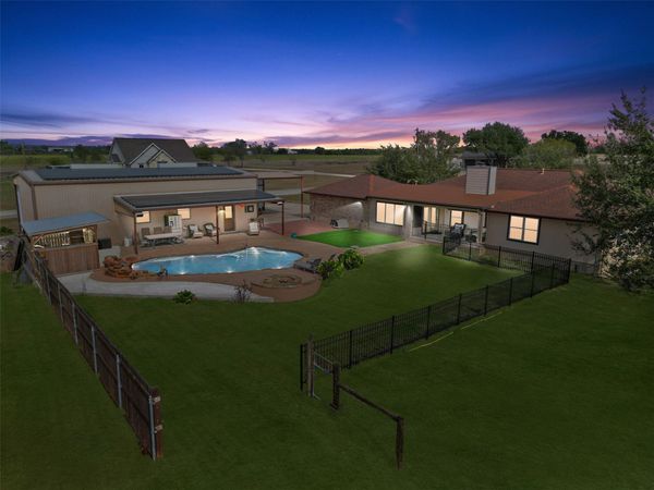 782 Santa Clara LOOP, Marion, TX 78124