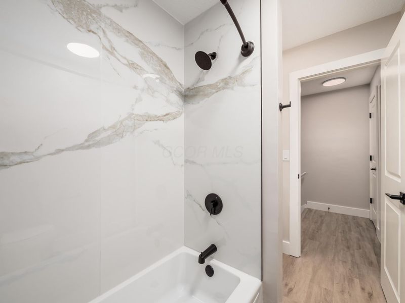 631 Pebble Place Drive , Unit A, Delaware, OH 43015 Photo 16