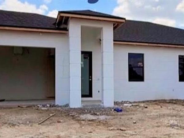 1521 Haviland AVE S, LEHIGH ACRES, FL 33973